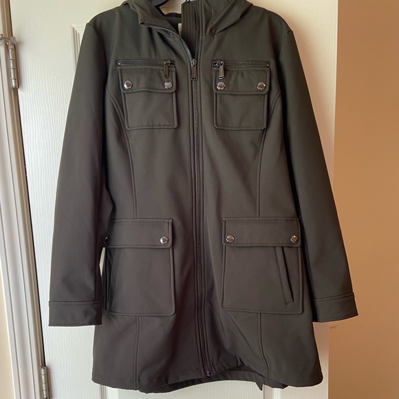 Michael Kors Rain Jacket size Large - Picture 2 of 9